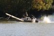 BVP, tanky, BRDM i Zuzany prekonali vodnú prekáku 7