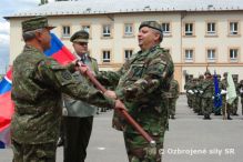 Odovzdanie velenia pozemnm silm Ozbrojench sl OS SR-AVZO