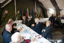 Náčelník generálneho štábu sa stretol so zástupcami