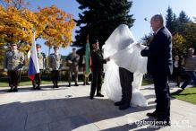 V areáli 5. pluku špeciálneho určenia v Žiline odhalili pamätník vojakom, ktorí zomreli pri plnení úloh v Afganistane