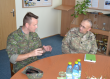 Veliaci poddôstojník z Indiany na pracovnej návšteve na Slovensku